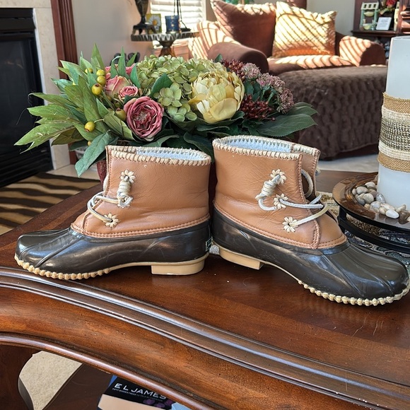 Jack Rogers Chloe Duck Classic Rain Boots Lace Up Leather Rubber Waterproof - Picture 9 of 15